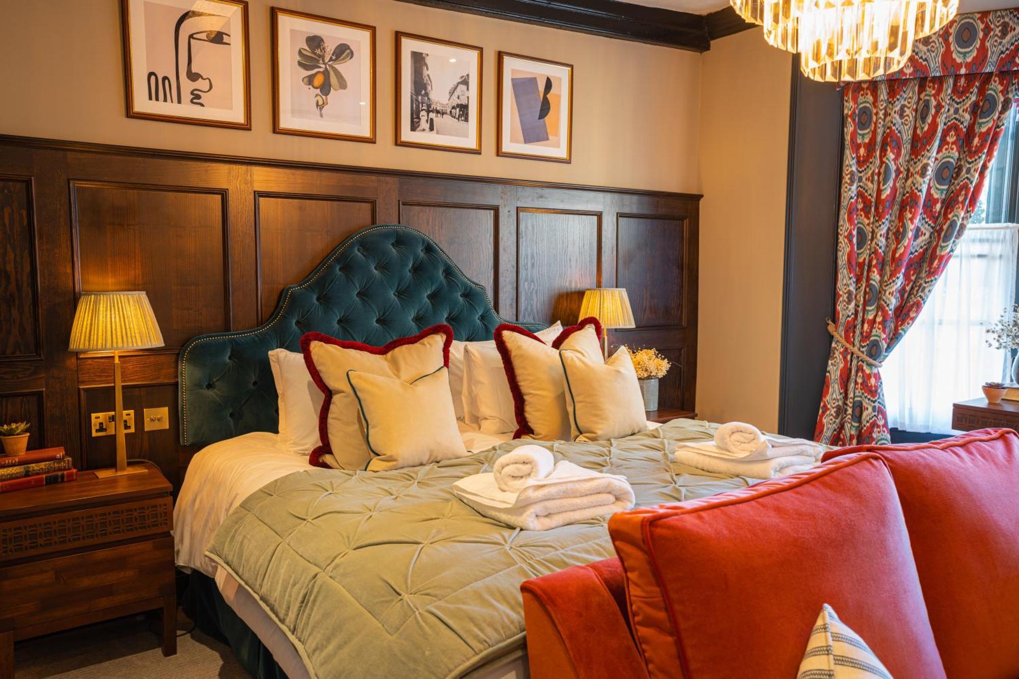 Salisbury Arms Hotel Hertford Eksteriør billede